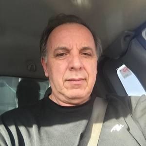 Meet your Posher, Tasos